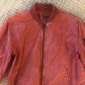 Levi’s Men’s Jacket Size Large NWT